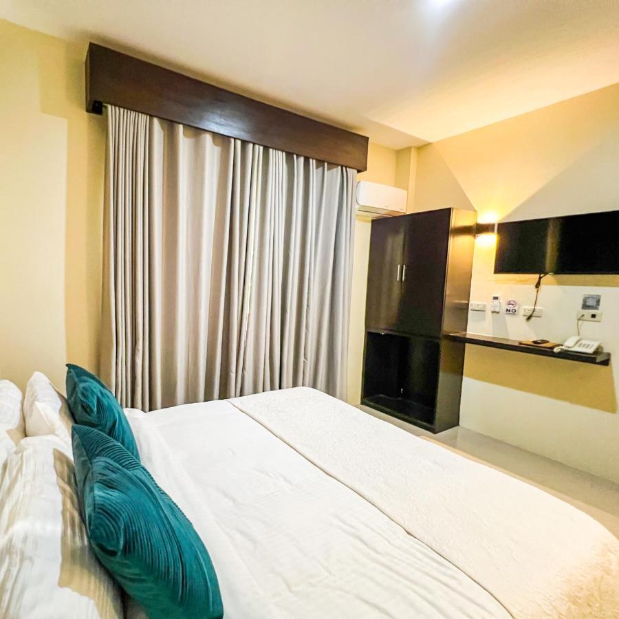 Bantay Casa Cecilia Hotel מראה חיצוני תמונה